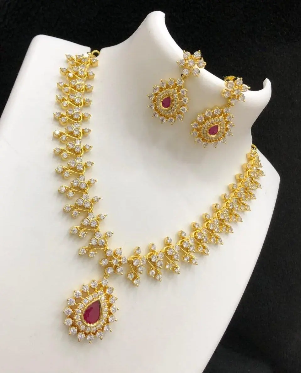 Stone Necklace Set